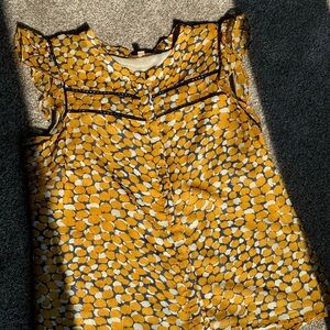 Sleevless Button Down Blouse